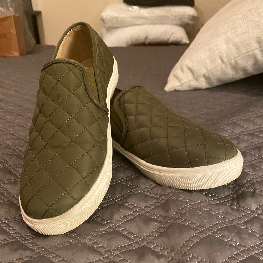 STEVE MADDEN Women’s Sneakers